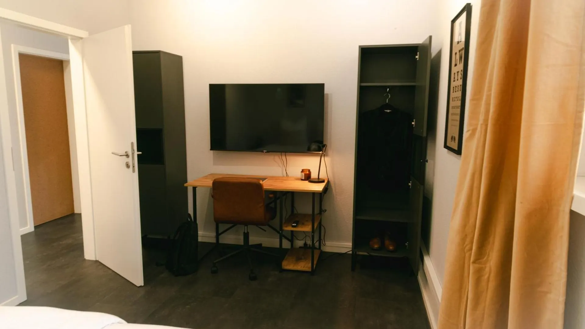 Industrial Apartment Fuer 8 - Gemeinsam Auf Reisen Schwetzingen 0*,