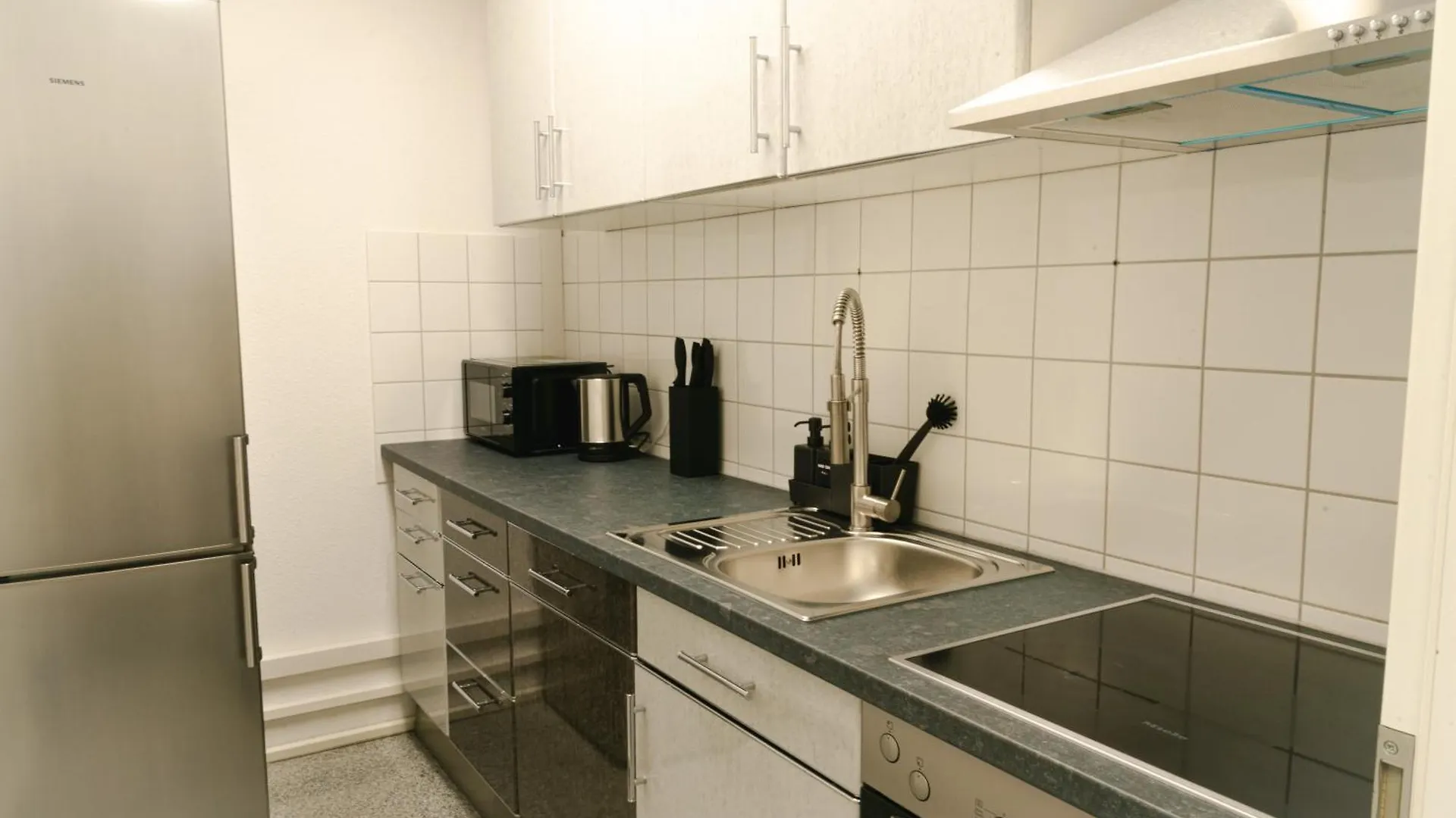 Industrial Apartment Fuer 8 - Gemeinsam Auf Reisen Schwetzingen 0*,  Germany